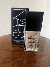 Image of NARS Light Reflecting Foundation Mont Blanc Light 2 30ml Authentic Radiant