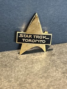 Toronto Trek Exclusive Star Trek Pin Gold Tone Pin