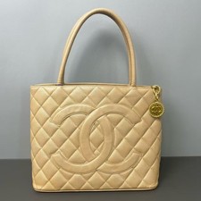 Chanel Medallion Tote Bag Beige Caviar Leather Gold Hardware Large Capacity Auth