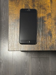 iPhone 7 128GB Schwarz ohne Simlock