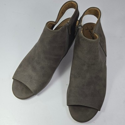 Natural Soul DAPH Peep Toe Side Zip  Ankle Heels Size 9M