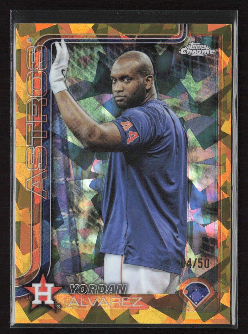 2025 Topps Chrome Sapphire MLB #267 Yordan Alvarez Gold Image Variation /50