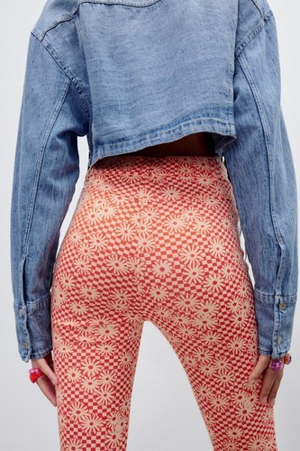 NEW ZARA Orange Daisy Print Flare Bottom Pants Size S Boho Hippie 70s Peace - Picture 5 of 7