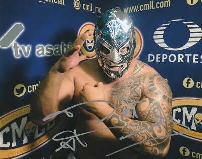 DIAMANTE DMT AZUL SIGNED AUTO'D 8X10 PHOTO AAA CMLL LA EMPRESA