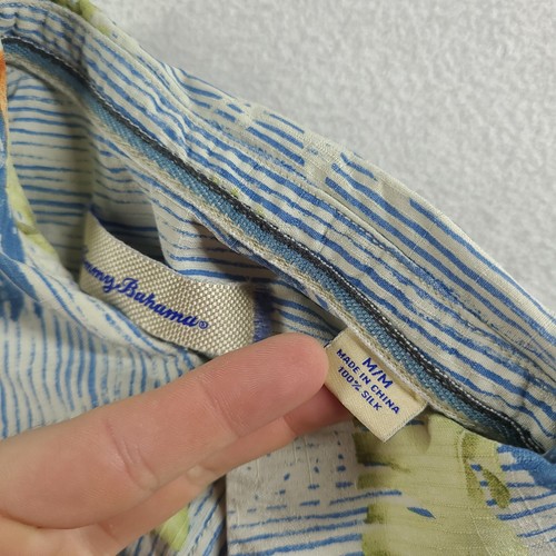 Tommy Bahama Shirt Button-Up Short Sleeve Size M Silk Blue Floral Adult Mens - Picture 9 of 10