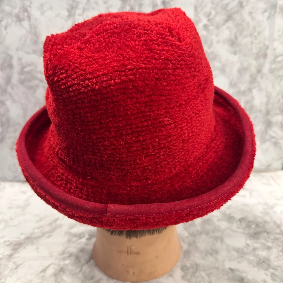 复古红色雪尼尔帽女式均码红色卷边波西米亚节日 — 第 4/4 张图片
