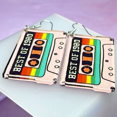 Retro Best Of 1980 Zeichnung Doodle Kassette Band Ohrringe-neu mit Etikett