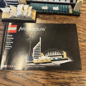 LEGO ARCHITECTURE: Sydney (21032) With Box/Manual ~ 100% COMPLETE
