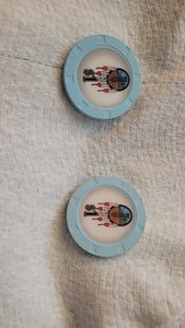 Two $1 SAN MANUEL HIGHLAND CALIFORNIA INDIAN CASINO CHIP CHIPS POKER COLLECTIBLE