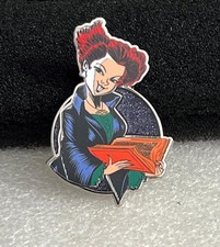 Disney Hocus Pocus Winifred Sanderson with Book Mystery Pin