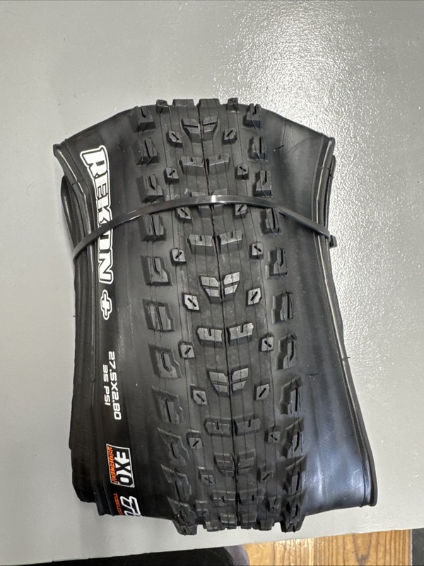 Maxxis Rekon+ 27.5 x 2.8 TLR EXO Protection Tyre- New Old Stock