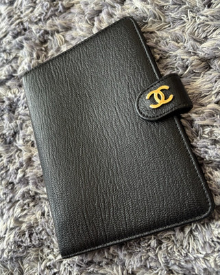 CHANEL Black Leather 6 Ring Notebook Cover Gold CC Logo France AB Auth