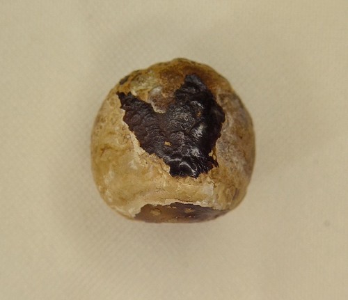 A beautiful multicolored real flame Bezoar stone/texture 4.36 grams AP112