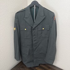 Vintage Vietnam U.S Army Jacket Green 38 long  vintage rare the rainbow division
