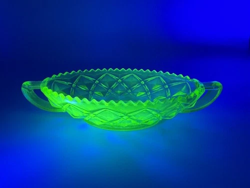 Imperial Glass DIAMOND BLOCK Uranium Green Jewel 8” Relish/Pickle Dish