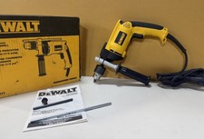 DEWALT DW511R 120V 7.8 Amp VSR 1/2 in Corded Hammer Drill  Free  Fast Shipping