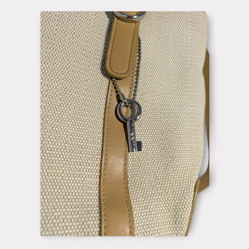 Bolso de Mano Fossil Lino Bronceado Borde Cartera Limpio XLT Estado Llave Dije Correa Bandolera Foto 4 de 4