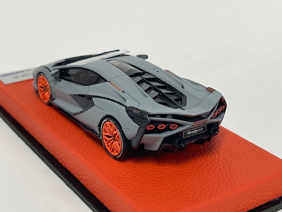 1/43 Looksmart Lamborghini Sian FKP 37 in Grigio Egoista on Leather base LS507B