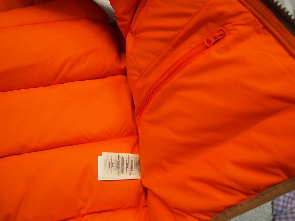 Filson Goose Down Featherweight Puffer Vest NWT X-Small $250 Filson Goose Down Featherweight Puffer Vest NWT X-Small $250
