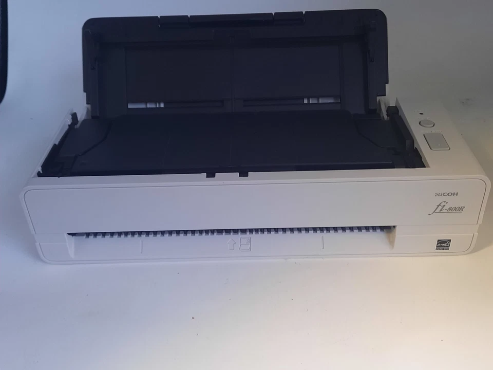 Fujitsu (Ricoh) Fi-800R Mobile Document Scanner-(No Ac Adapter)-TESTED - Image 3 of 4