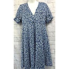 Chicme Shift Dress Size S Blue & White Polka Dot Cottagecore V-Neck Light Smock