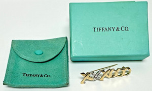 Tiffany & Co. Paloma Picasso Diamond Hugs & Kisses Brooch 18k Yellow Gold/ Plat