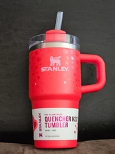 * New * Stanley x Target Valentine 2025 20oz Quencher Tumbler ~ Red Hearts ❤️
