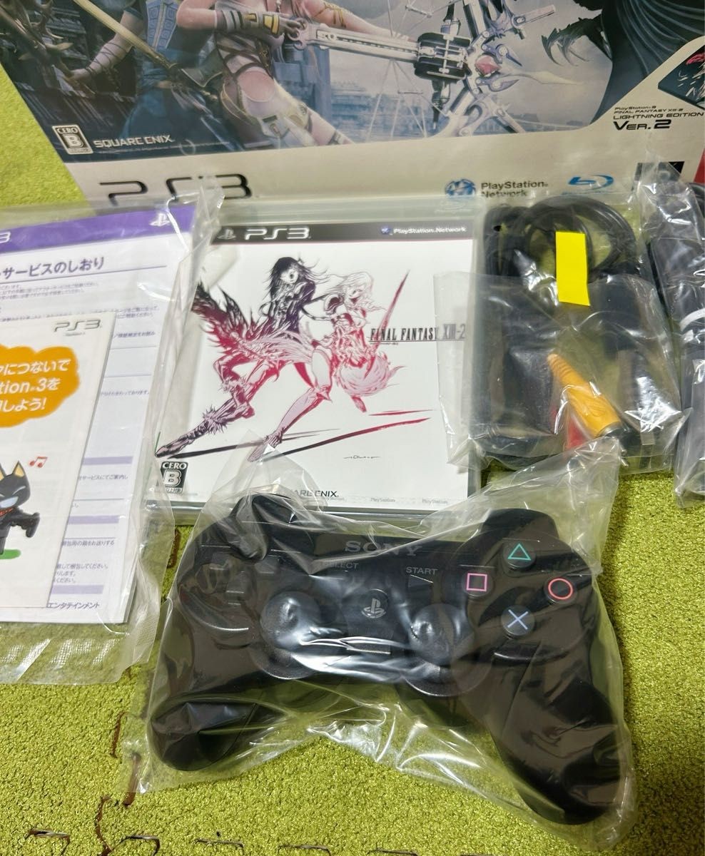 Sony PlayStation 3 Slim Final Fantasy XIII-2 Lightning Edition Ver