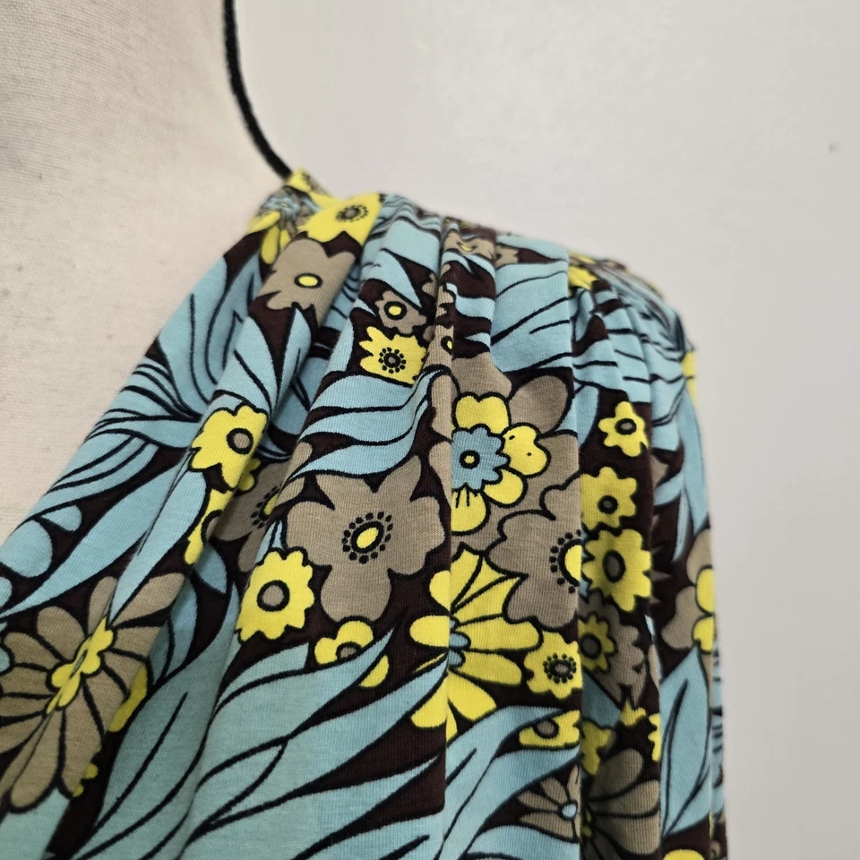 Blusa INC International Concepts tamanho grande manga longa envoltório floral azul amarela - Imagem 4 de 4