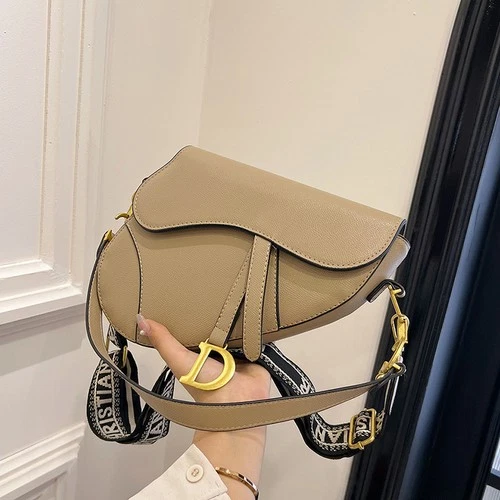 New Women Leather Shoulder Bags Underarm Bag Saddle Shape Pendant Crossbody Bag - Bild 25 von 51