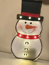 20 inch lighted Snowman  - Battery Operated