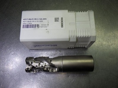 SECO 1.5'' 3 Flute Coolant Thru Milling Cutter R217.69-01.50-3-12L3AN (LOC536)