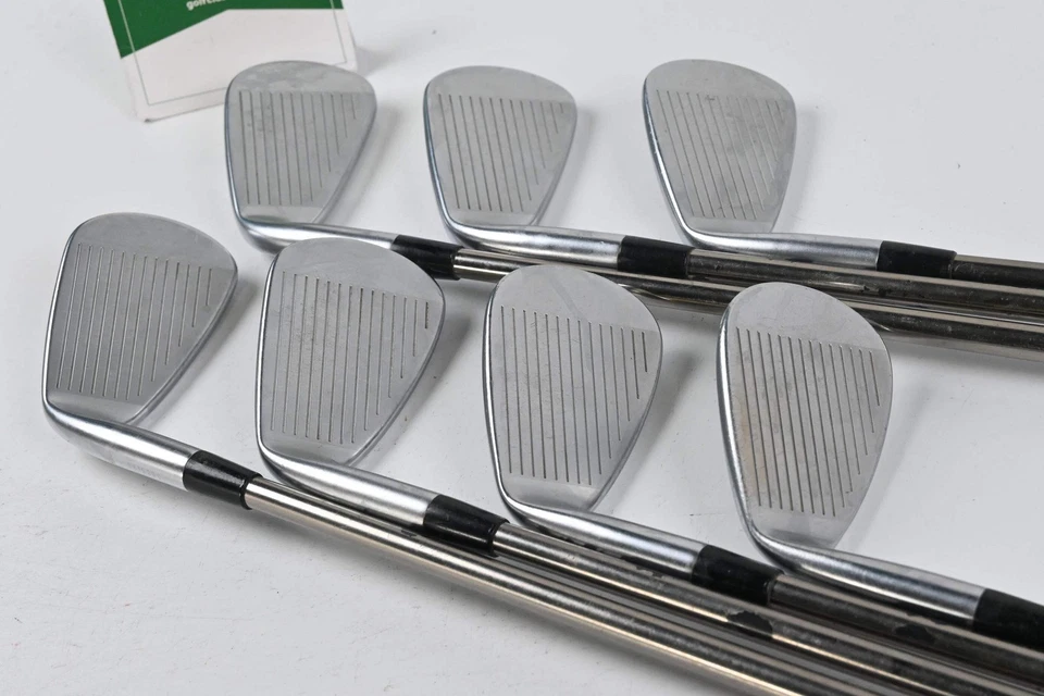 Mizuno JPX 921 Hot Metal Irons / 6-PW+GW+SW / Regular US Mamiya Recoil ESX - Image 3 of 4