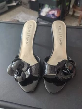White House Black Market Womens Mule Sandals size 9.5M Black Floral Accent