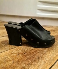 Levi's Leder Clogs / Pantoletten Gr. 40 Schwarz Plateau Nieten Vintage 90er