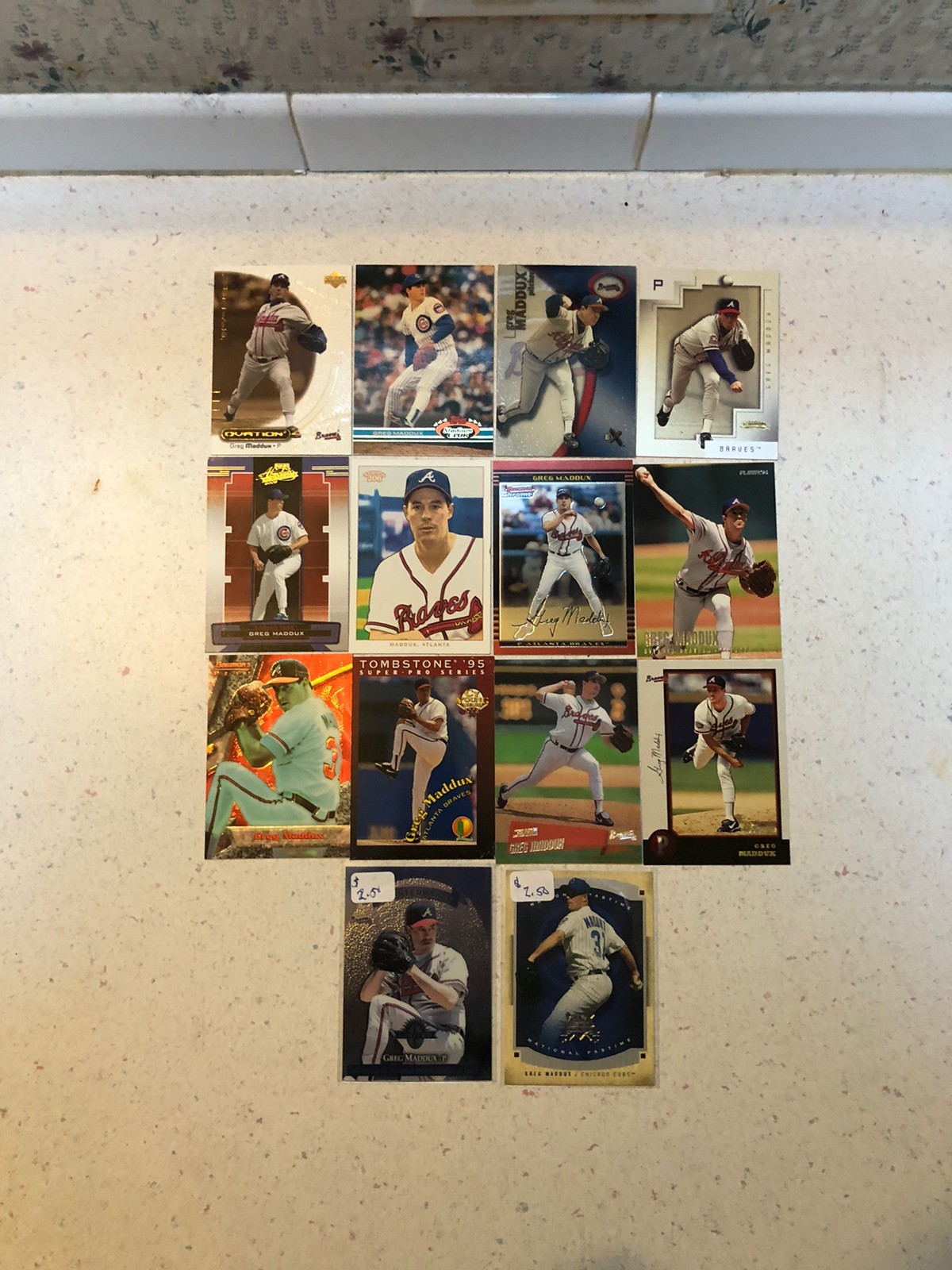 14 Card Lot Greg Maddux Cards In Mint Condition M-71