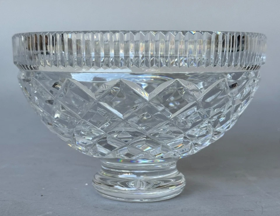 Cuenco con patas vintage de cristal Waterford con patrón "Killeen" Foto 3 de 4