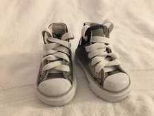 CONVERSE CHUCK TAYLOR ALL STAR INFANT SIZE 2 THREE TONE HIGH TOP SNEAKERS NEW