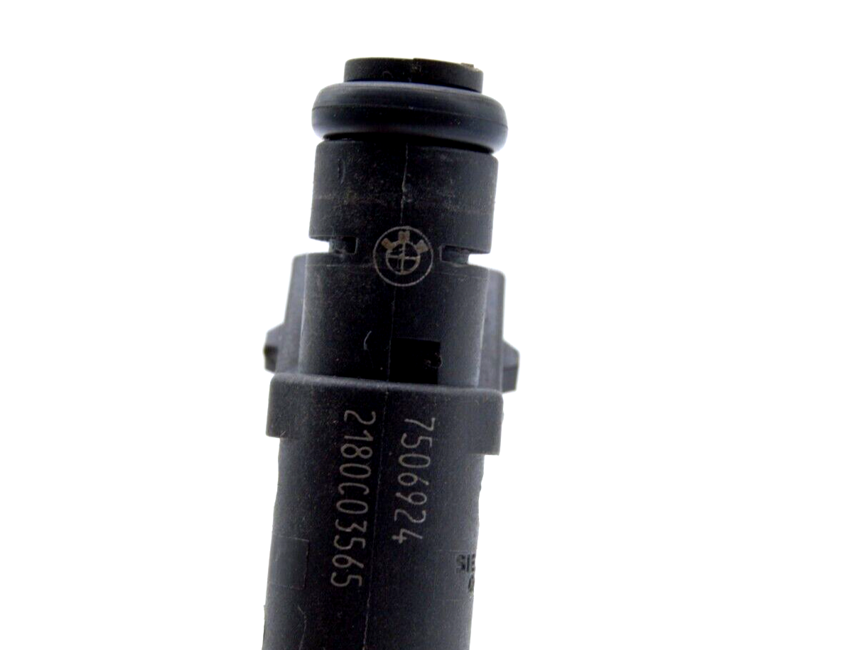 FUEL INJECTOR FOR BMW 5 7 SERIES X5 E60 E61 E66 545i 745i 0510 N62 V8