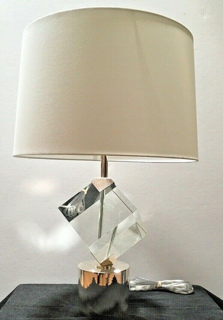 oberon holographic table light