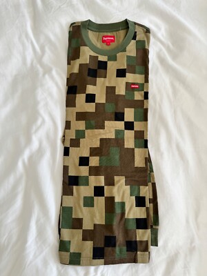 トップス supreme small box l/s tee olive camo Supreme Small Box L/S Tee Olive Digi Camo | eBay