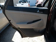 TUCSON    2017 Door Trim Panel Rear 104829052