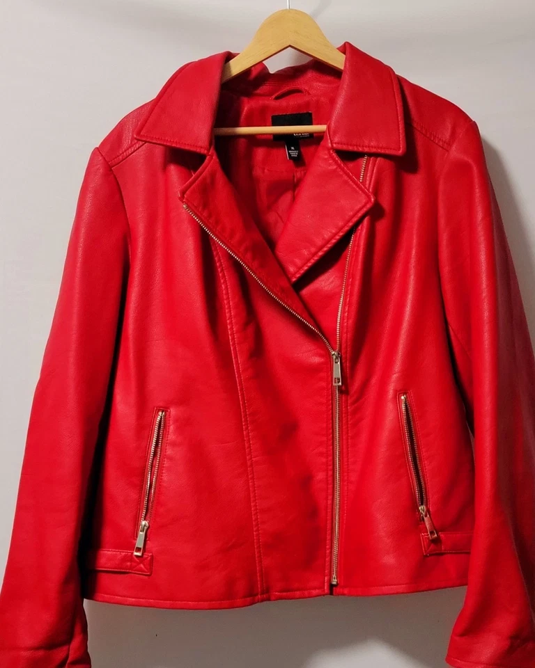 Chaqueta de moto roja con cremallera angular lateral de cuero sintético XL A.N.A  Foto 2 de 4