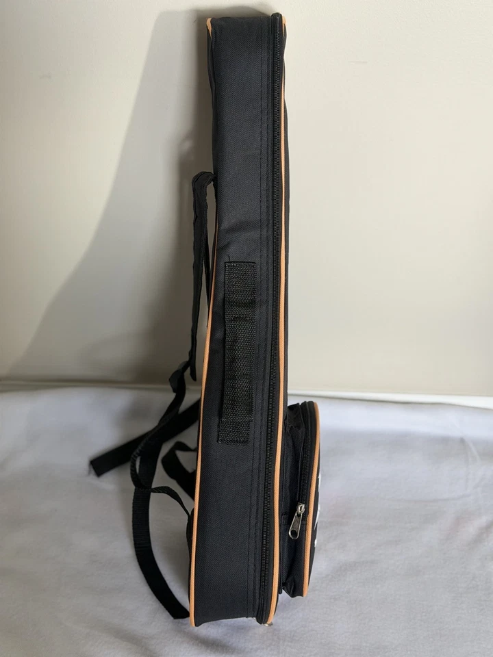 Donner Concert Ukelele 60c com estojo e livro de acordes - Imagem 4 de 4