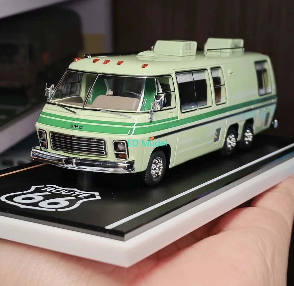 BN MK 1:64 Green HEC GMC Motor Home Road Trip RV Van Model Diecast Resin Car - Image 4 of 4