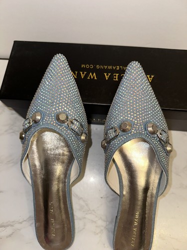 AZALEA WANG SUPER CHIC SLIP ON FLAT IN DENIM Size 9 Cover With Cristals Nwb - Picture 2 of 13