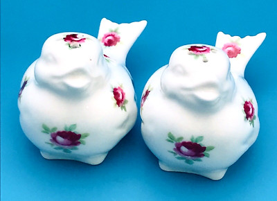 Vintage Hammersley Salt & Pepper Shaker Set Mini Porcelain White Roses England