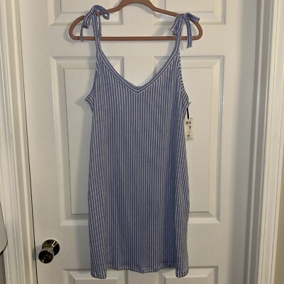 Short Laura Ashley Lingerie Nightgown Soft Night Gown Women Medium