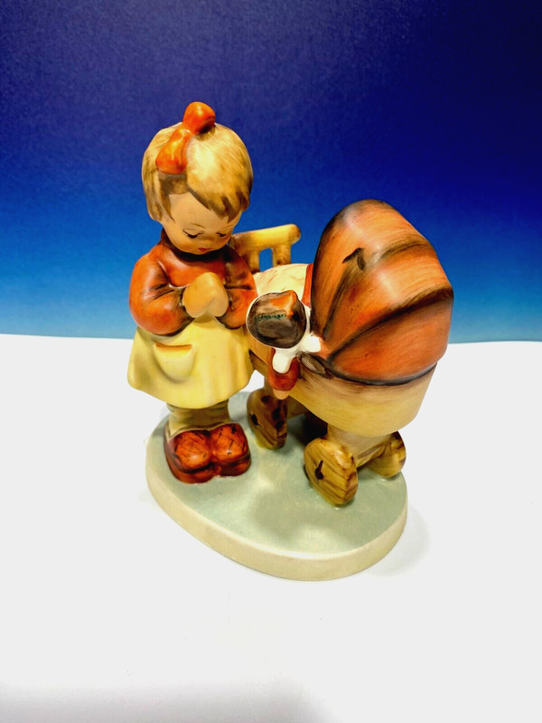 Hummel Goebel Figurines DOLL MOTHER #67