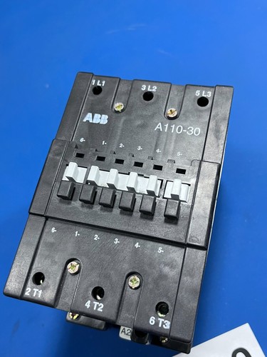 ABB A110-30 140A 600V CONTACTOR - Picture 2 of 3
